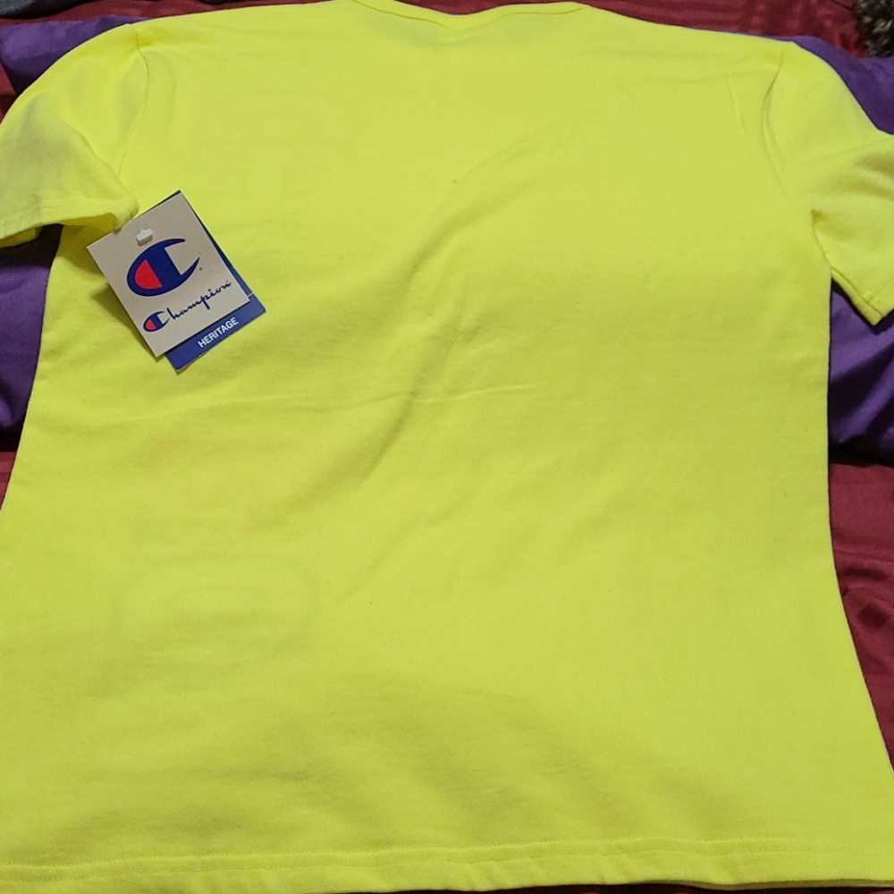 NWT RARE Champion Yellow T-shirt - Picture 2 of 5